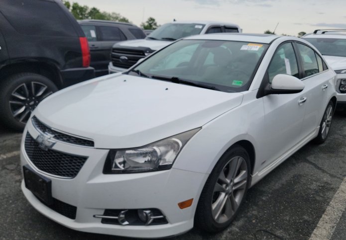 2013 Chevrolet Cruze LTZ Auto's photo